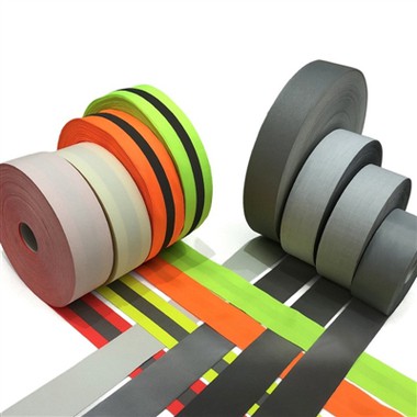 ماذا تعرف عن الشرائط العاكسة؟